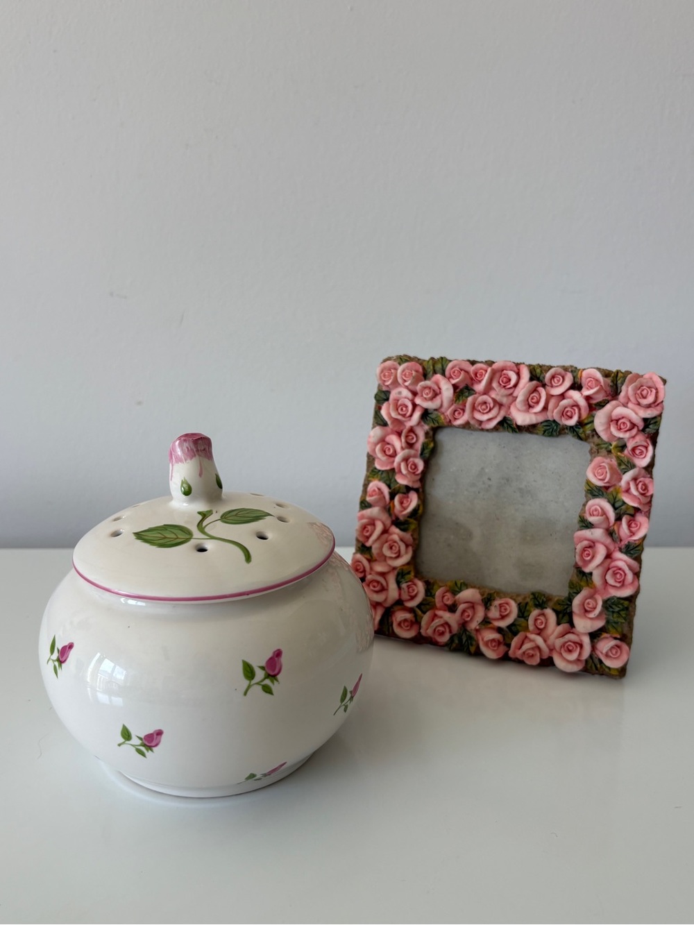 Vintage Teleflora Potpourri Pot Pink Roses made in Portugal + Rose Picture Frame